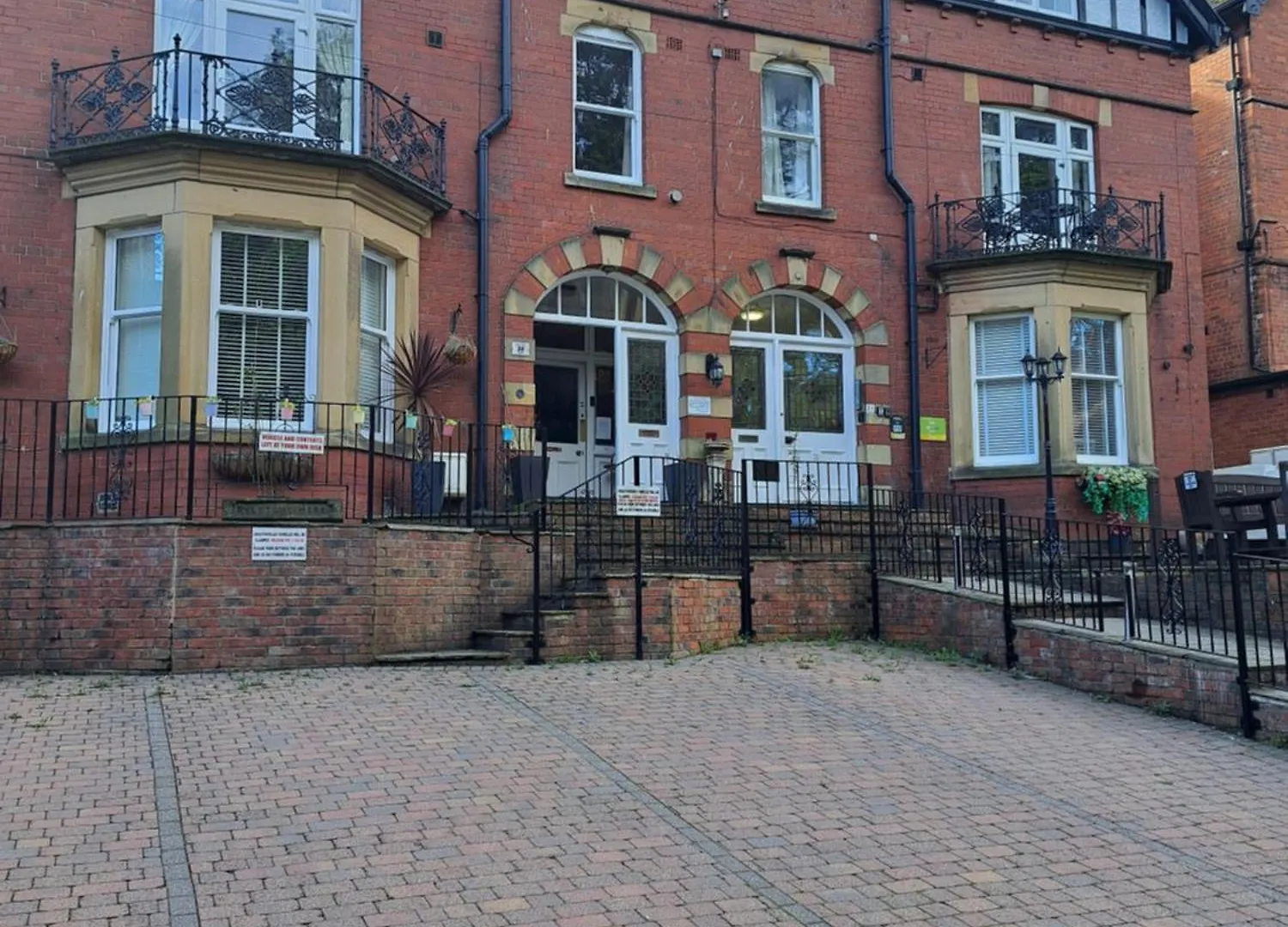 Rylstone Mere Whitby Guest house